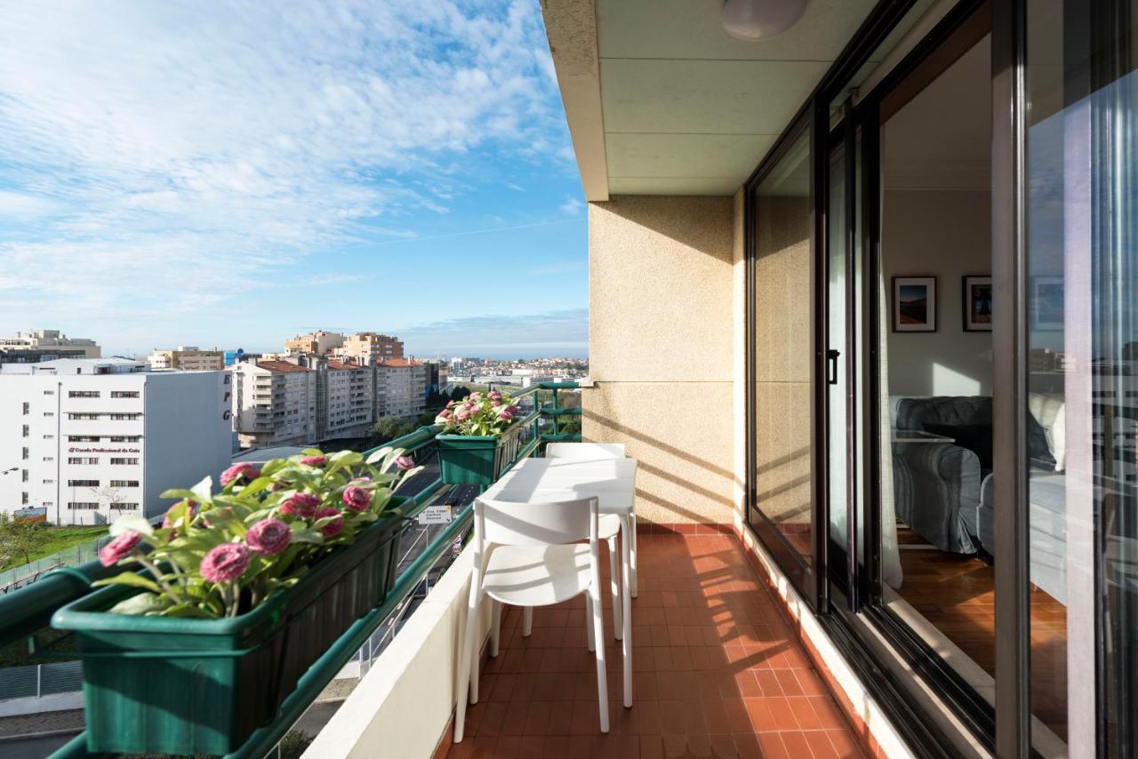 Lovelystay - Charming 3Br Flat W/ Free Parking In Devesas Вила-Нова-ди-Гая Экстерьер фото