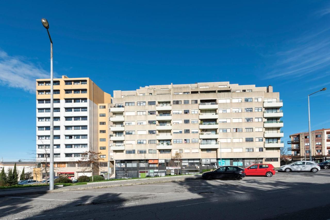 Lovelystay - Charming 3Br Flat W/ Free Parking In Devesas Вила-Нова-ди-Гая Экстерьер фото