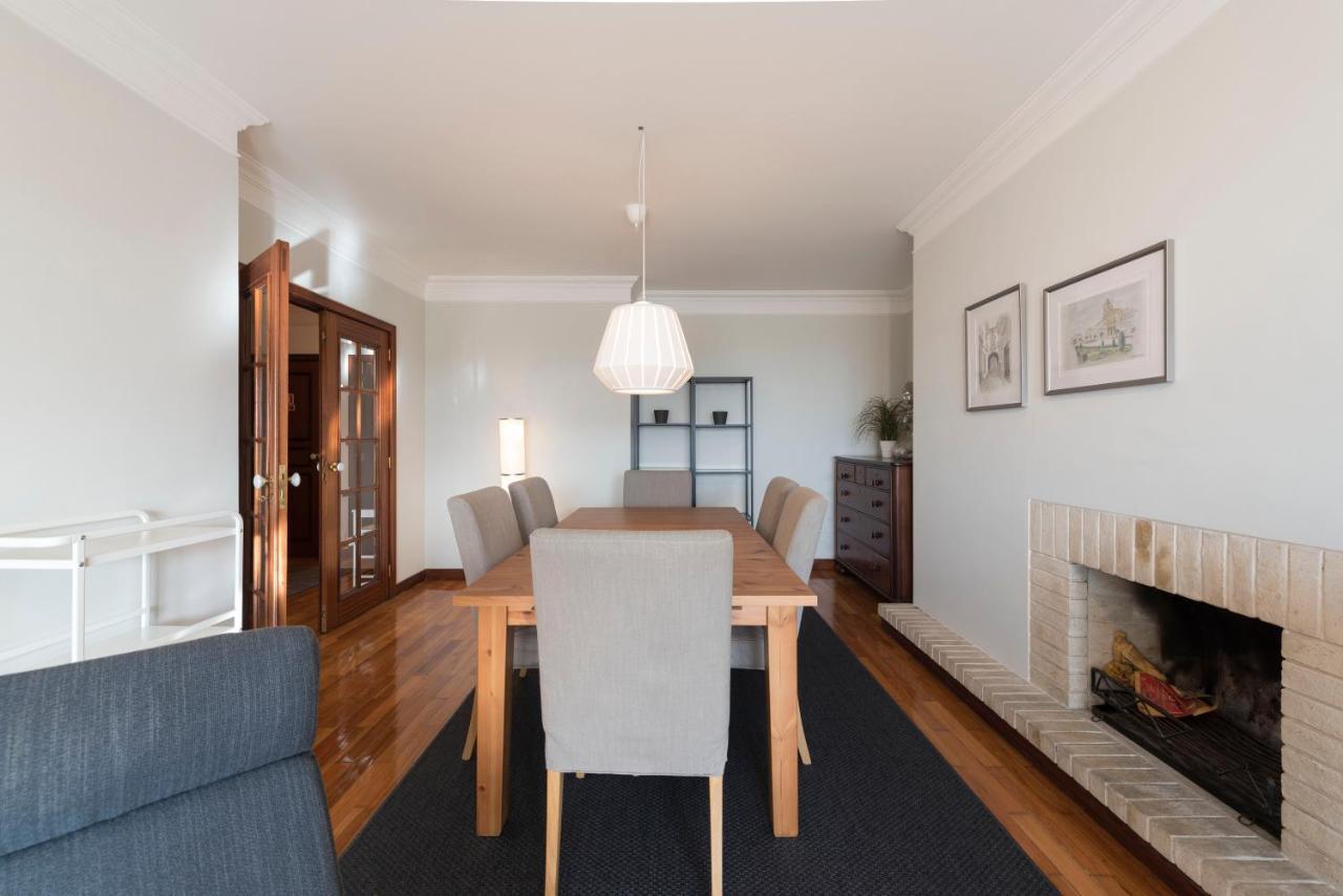 Lovelystay - Charming 3Br Flat W/ Free Parking In Devesas Вила-Нова-ди-Гая Экстерьер фото